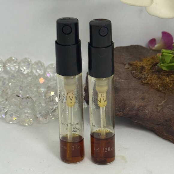 2x Gucci Envy for Men EDT Refill Spray Vial + Gucci Envy Black Refillable Case* - Picture 4 of 7